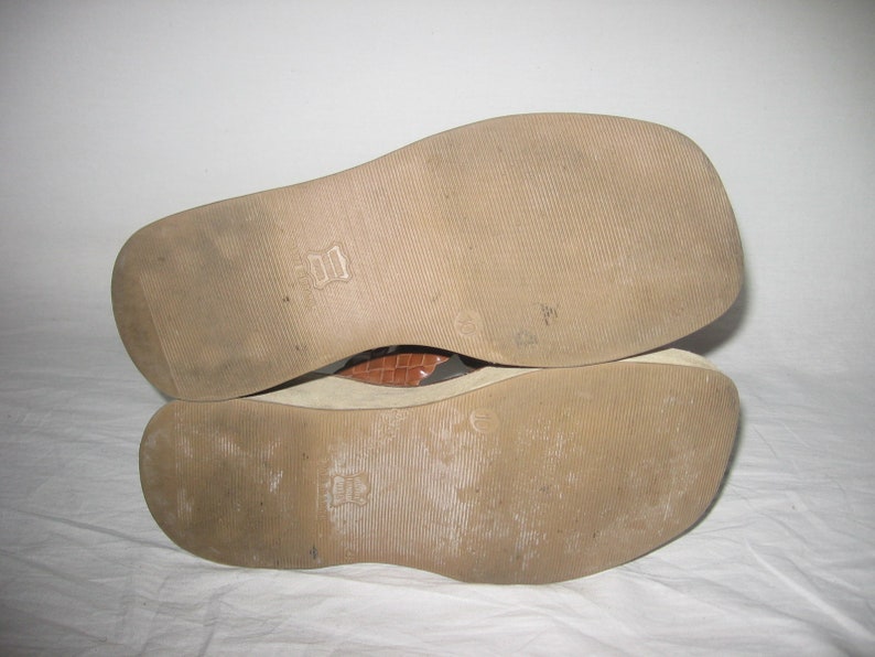 VTG Sunflowers Made Brazil Brown Beige Woven Criss Cross Strap Cut Out Thong High Wedge Heel Boho Grunge Suede Leather Sandals Shoes Size 10