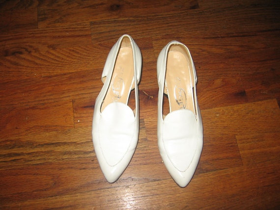 Vintage Zeit Geist Made In Italy White Cut Out Bl… - image 4