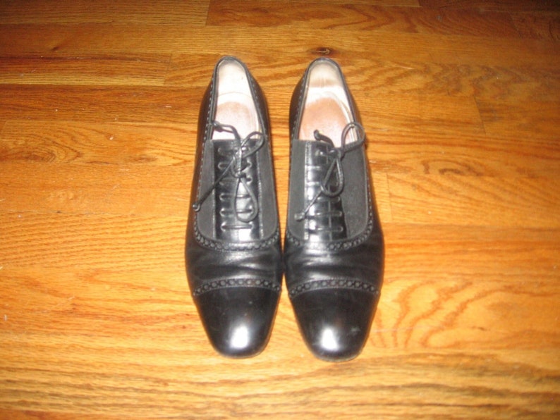 Vintage Designer Salvatore Ferragamo Made In Italy Black Classic Laced Leather Suede Oxford Shoes Size 5 B image 2