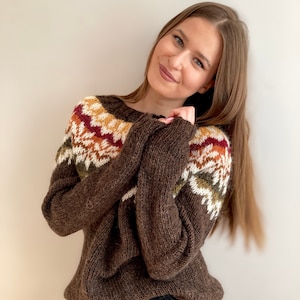 Brown Lettlopi sweater with Icelandic pattern Made to order