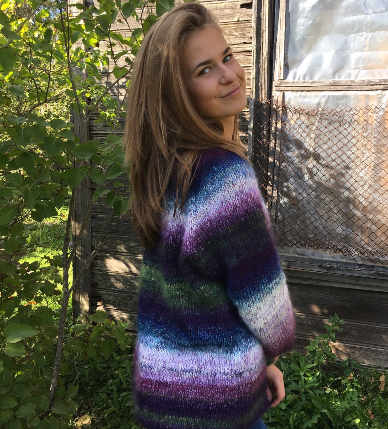 Mohair Sweater / Fuzzy Sweater / 60s Burgundy Mohair V Neck