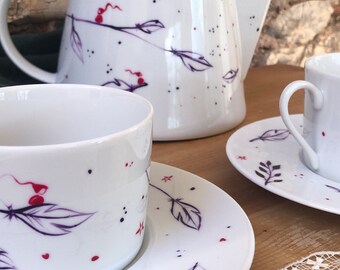 Coffret théière et tasses à thé, porcelaine peinte, service à thé, théière peinte, tasses à thé originales