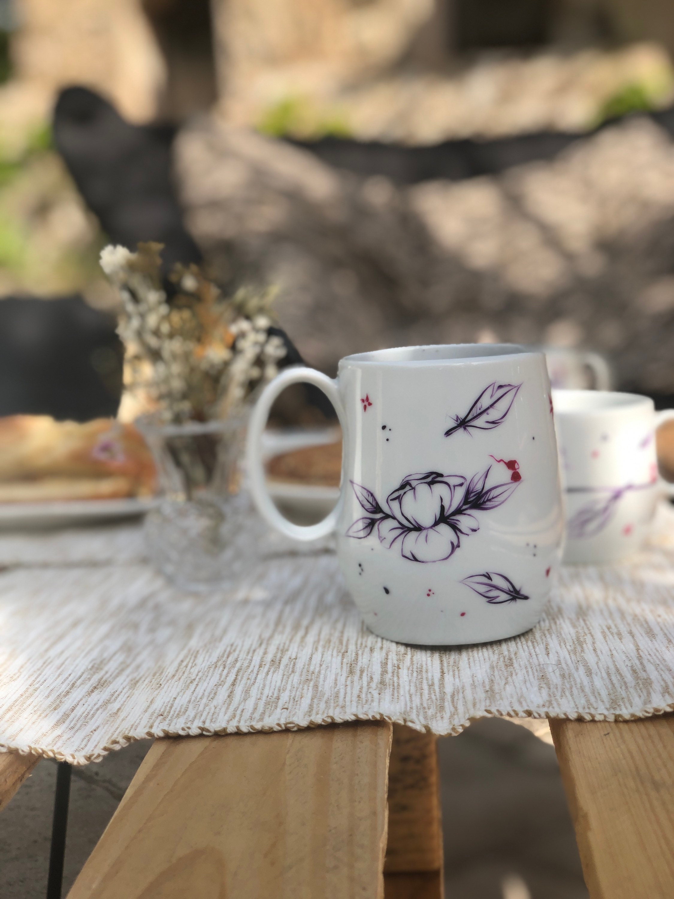 Grand Mug Floral, Mug Café, Peint à La Main, Grande Tasse Thé, Porcelaine Blanche, Cadeau Anniversai