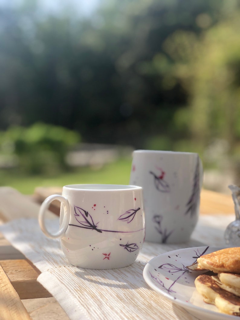 Mug floral, mug café, plumes, porcelaine peinte, tasse café, tasse thé, porcelaine blanche limoges, anniversaire, cadeau crémaillère, jeym image 6