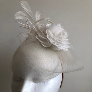 Millinery In Women's Fascinators & Headpieces For Sale - Foto 10