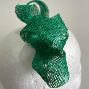 Green loop fascinator on a comb!