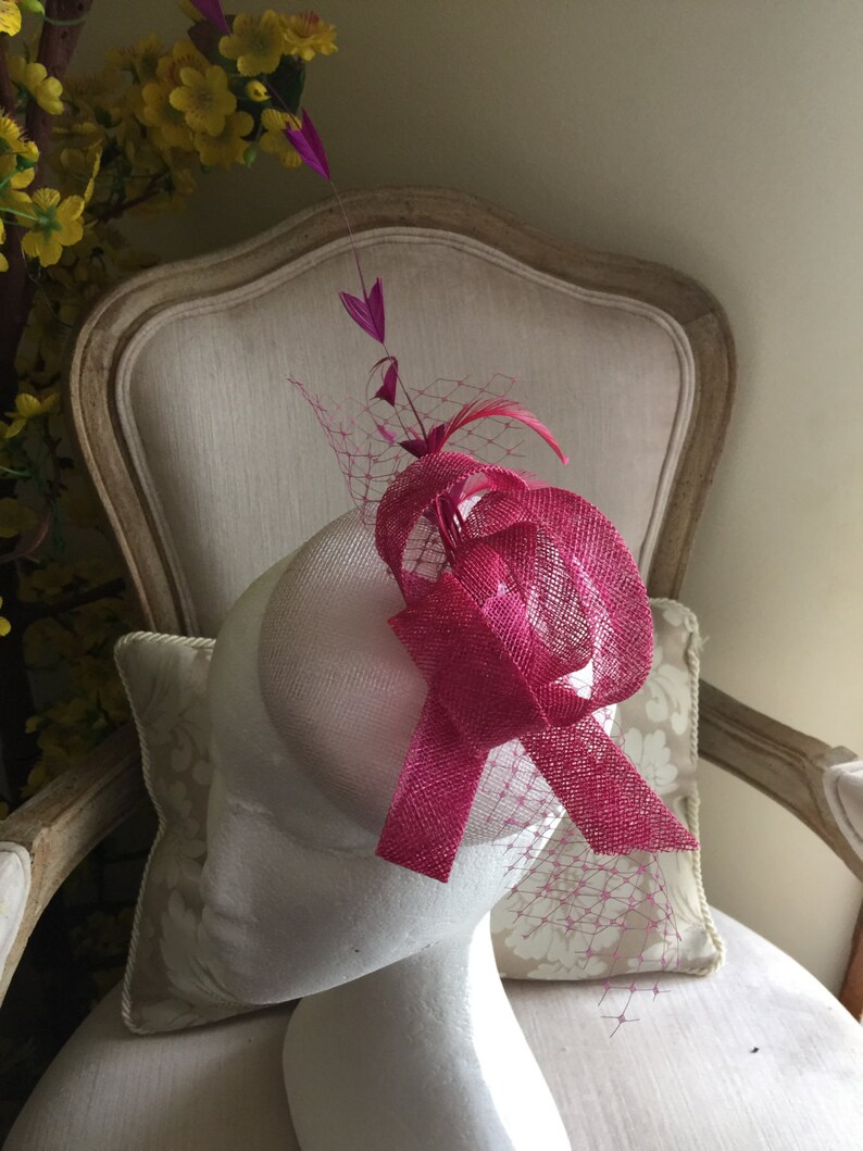 Gorgeous white round fascinator with magenta loops, feathers and netting. Made to order image 2