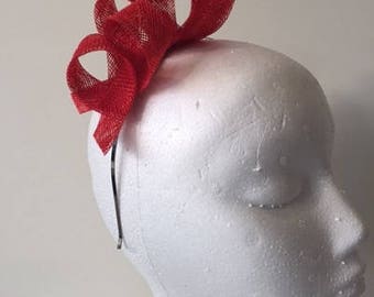 Red loop fascinator on a metal headband. Stunning and simple!