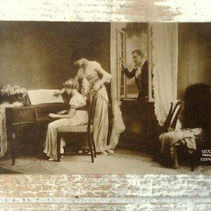 Antike Grete Reinwald Postkarte - berühmtes Modell, Mutter Musik Klavierunterricht, Edwardian Haus Kleid, kleines Mädchen Kind, french sepia 1900