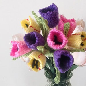 Flower knitting pattern, Knitting pattern for tulips, Knitted tulips, , floral display, knitted flower display, knitted flower gift, tulips image 1