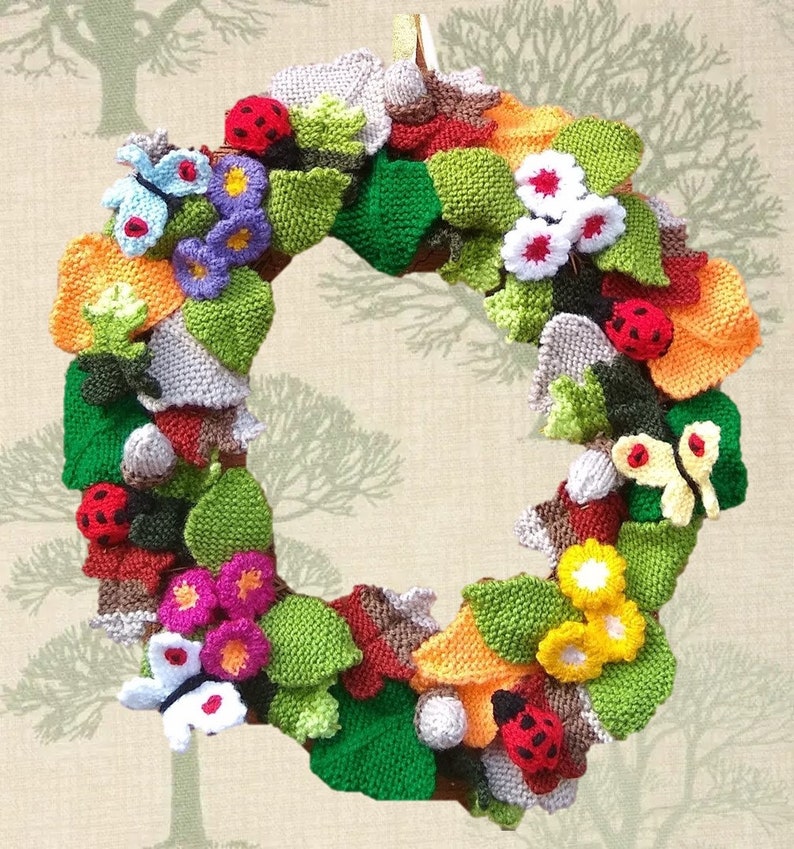 Knitting pattern for Woodland Wreath, Knitted Primroses, Leaves, Acorns, Butterflies, Ladybirds, Everlasting Flower Knitting Patterns image 6