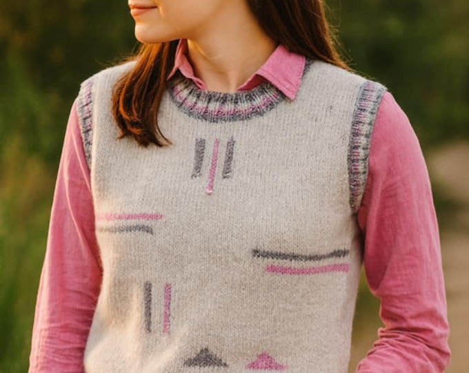 Ladies Crew Neck Patterned Tank Top Knitting Pattern, Aran Yarn, S-XXXL (PDF Digital Download)