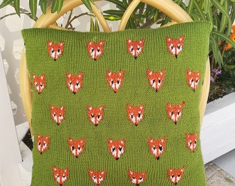 Fox Cushion Knitting Pattern: Double Knit Pillow Cover (Digital Pattern)