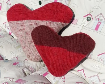 Heart Pillows Knitting Pattern, Hearts Cushion, pdf download cushion, Valentine Heart knitting pattern, Reversible knitted Scatter cushions