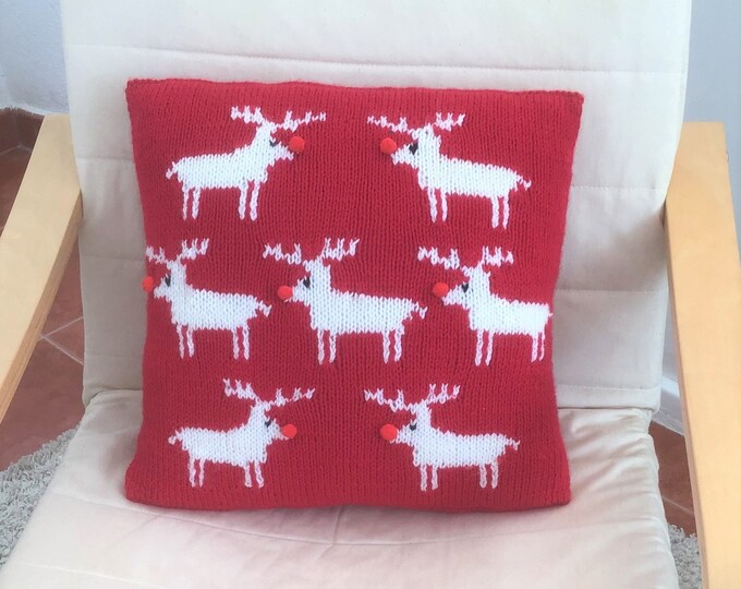 Knitting Pattern - Reindeer Cushion using Aran knitting wool, Pillow with Christmas Reindeers, Home Decoration, Digital Knitting Patterns