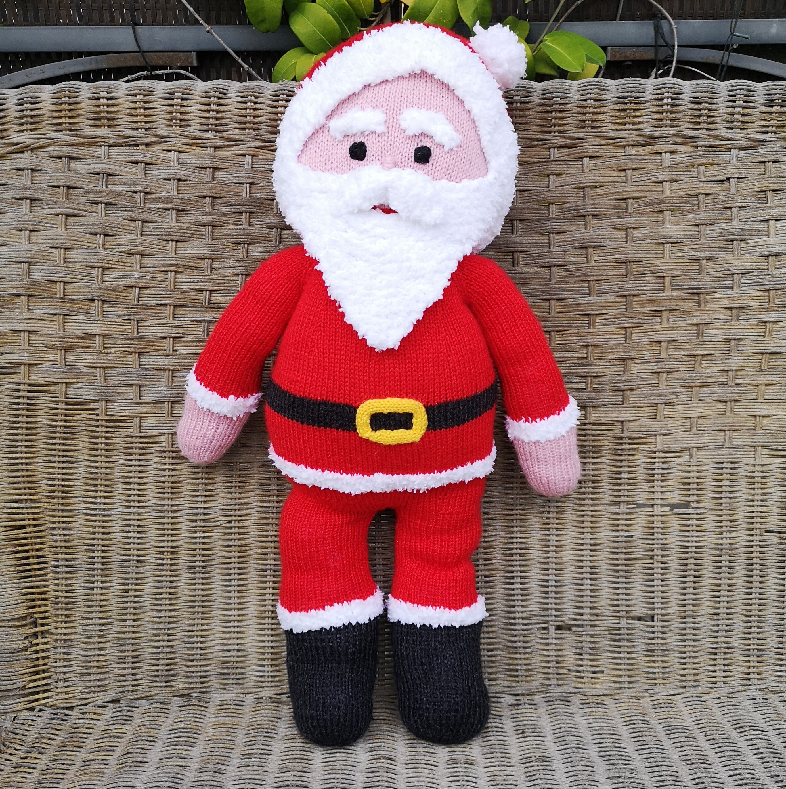 Father Christmas knitting pattern, Santa knitting pattern