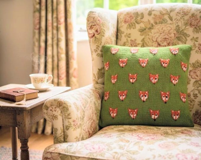 Fox Cushion Knitting Pattern: Double Knit Pillow Cover (Digital Pattern)