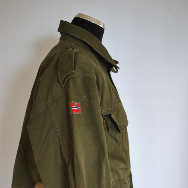 Veste de l’ARMÉE SWEADISH de cru des hommes... (305)