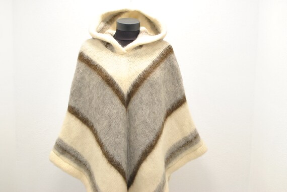 Vintage NORVEGIAN WOOL cape , handmade wool cape .