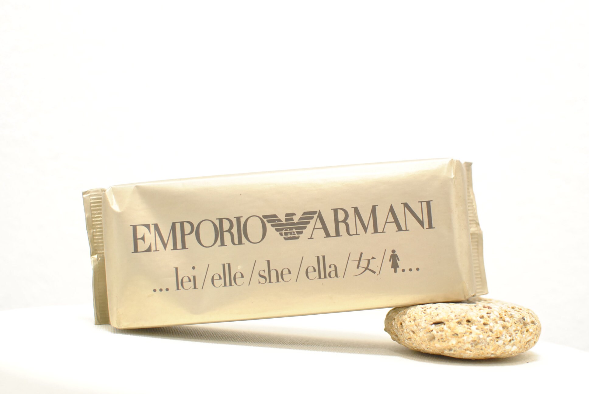 Introducir 85+ imagen emporio armani she discontinued Abzlocal.mx