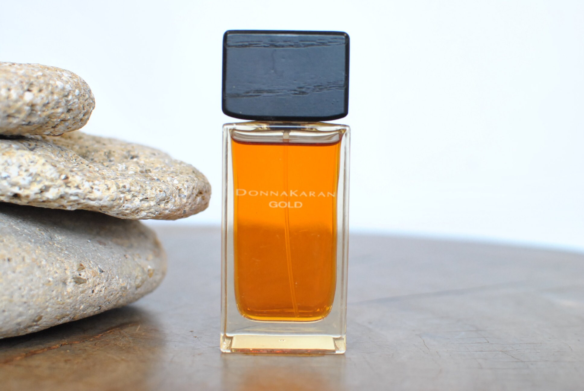 Donna Karan Gold Perfume
