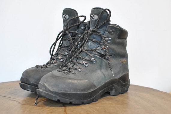 Vintage Hiking Gore Tex Men's Boots 