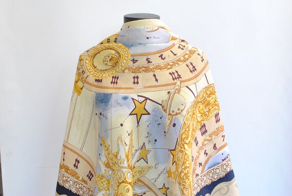 Vintage PRINTED SILK SCARF , hand rolled big size