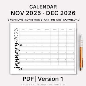 Könnte beinhalten: Druckbarer PDF-Kalender für November 2025 bis Dezember 2026, mit einer Monatsansicht für Januar 2026. Der Kalender zeigt Daten und Wochentage, mit dem Text "PDF | Version 1". Ein Stift ist im Bild sichtbar.
