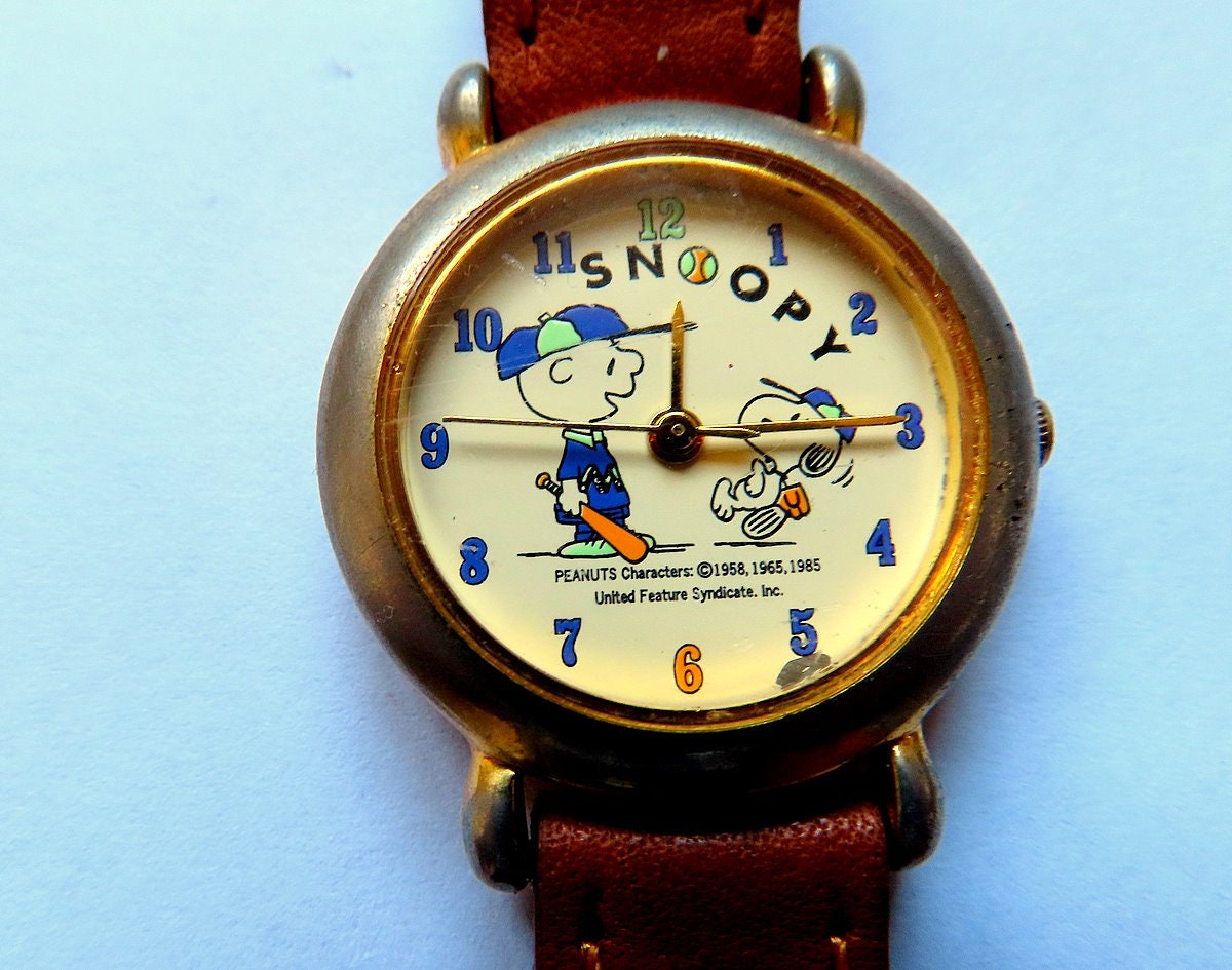レディース ⭐️希少⭐️SNOOPY PEANUTS クォーツ腕時計 ヴィンテージ