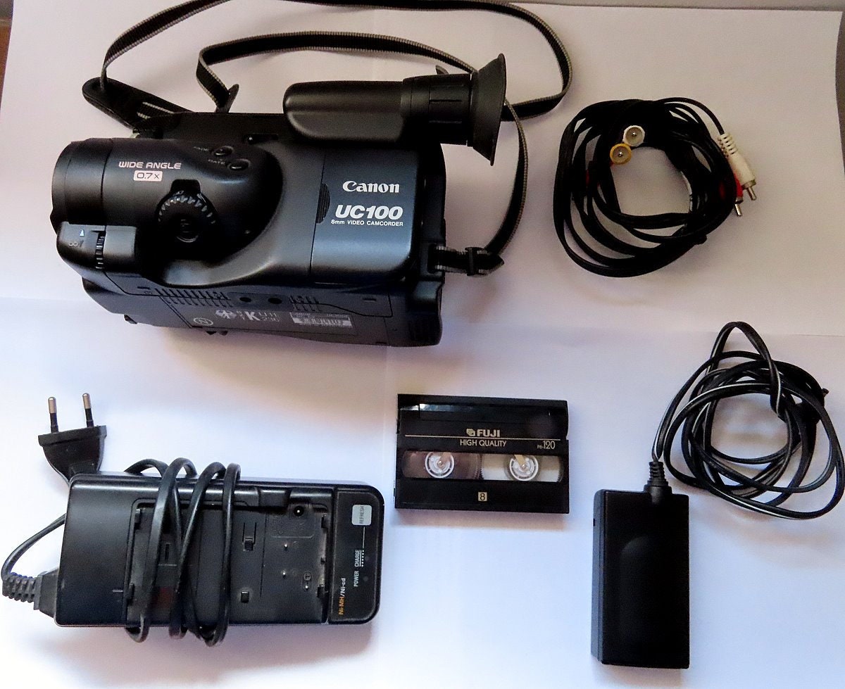 Canon 8Mm Camcorder for sale Only 4 left at 70