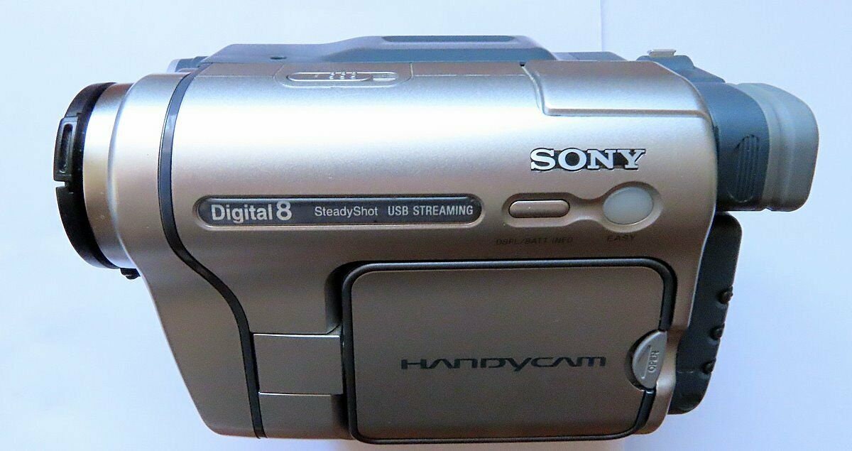 Hi8 Video Player for sale Only 2 left at 65