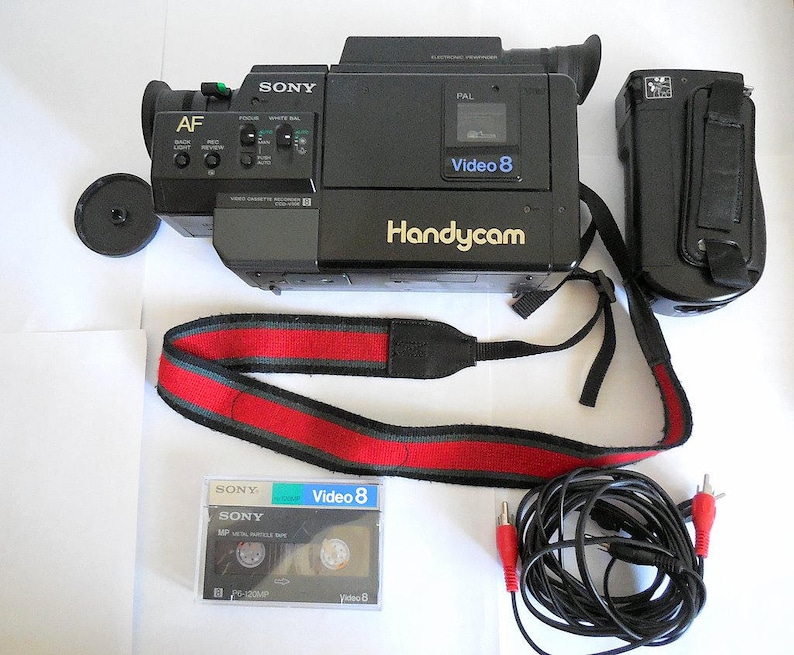 Sony CCDV30E Vintage 8mm Handycam Camcorder Video 8 Camera Etsy