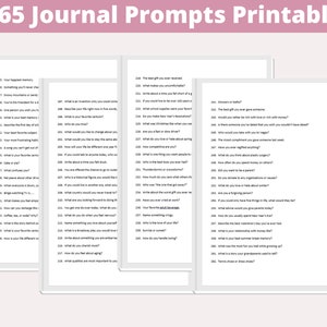 Op de afbeelding: Een printbaar dagboek met 365 prompts voor dagelijkse reflectie. De prompts zijn georganiseerd in drie kolommen op een witte achtergrond.