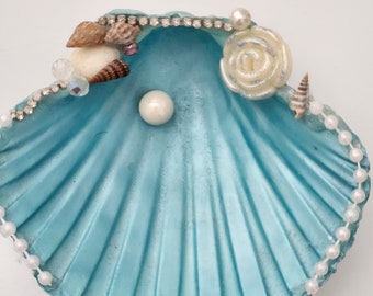 Seashell Ring Dish, Mermaid Gift, Trinket Tray, Teal Ring Holder, Rhinestones, Pearls, Seashells