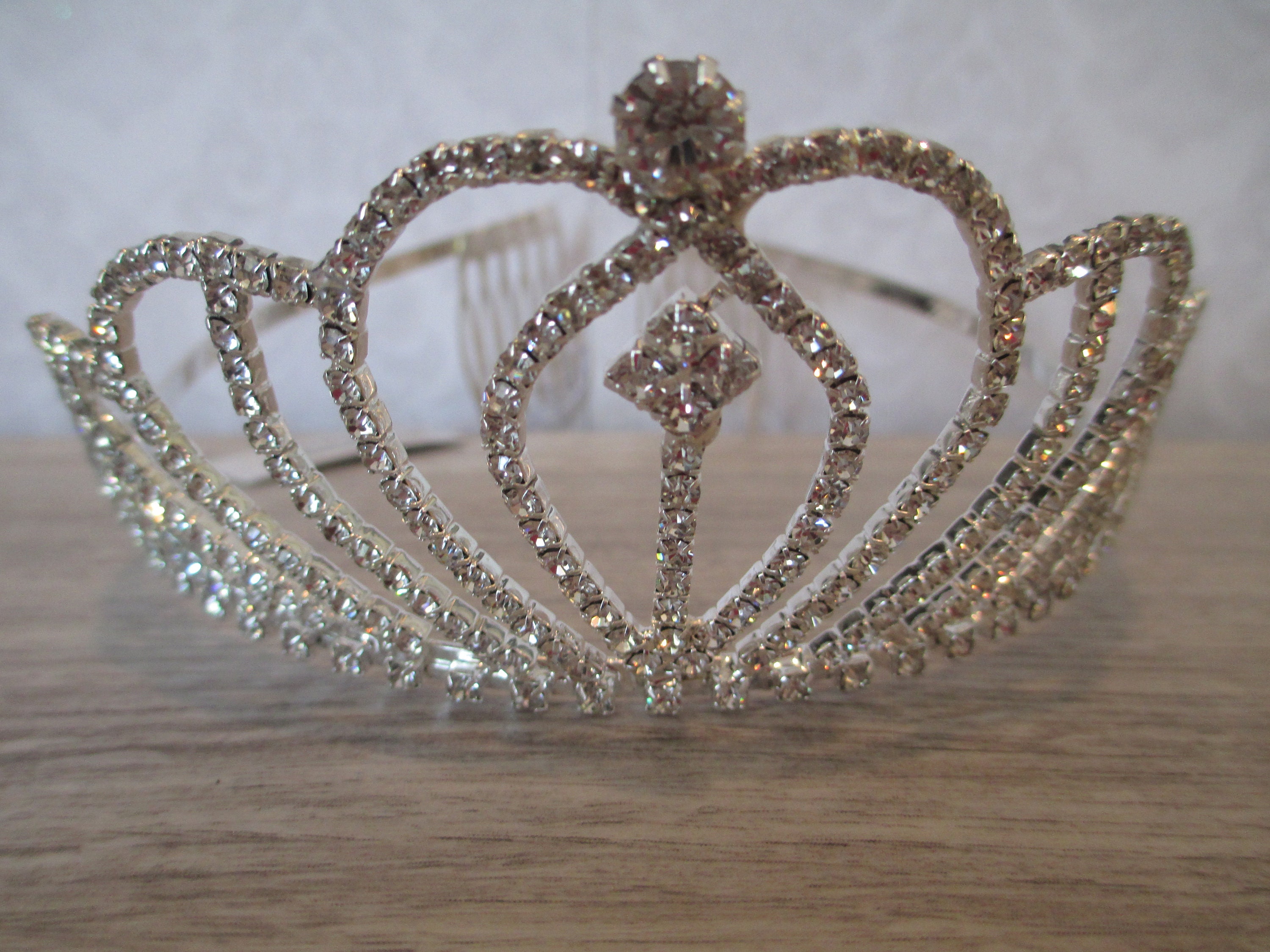 SSNUOY Silver Diamond Shape Tiaras for Brides Pageant Queen Crowns Prom Wedding 
