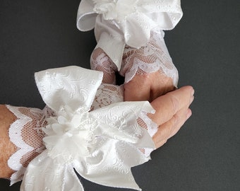 Lace Bridal Gloves, Fingerless Gloves, Bridal Gloves Lace, Wedding, Special Occasion