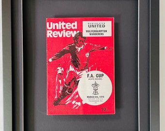 Manchester United v Wolverhampton Wanderers -  06 March 1976 - Framed Vintage Football Programme