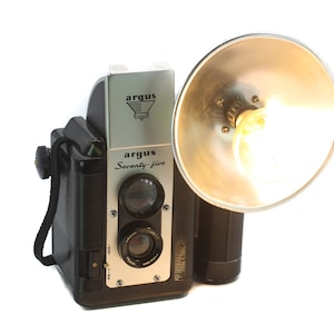 Vintage Argus Argoflex Camera Lamp: 1950s Mid-Century Desk Light