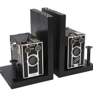 Vintage Art Deco Camera Bookends, JEM Junior 120 Box Camera, DVD Holder, Movie Room Décor, Book Lover, Vintage photographer Gift image 3