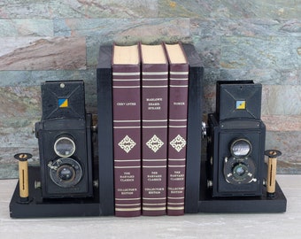 Antique Decorative Wood Camera Bookends, Vintage Voigtländer Brillant Cameras, DVD Holder, Movie Room Decor, Photographer gift