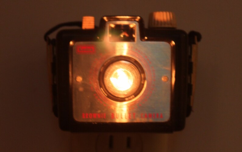 Old-fashioned Whimsical Nightlight Kodak Brownie Bullet or Holiday Camera image 2