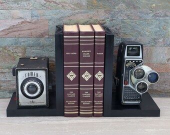 Vintage Tower Camera Bookends - DVD Holder - Movie Theater Décor - Movie Maker gift - Actor gift - Actress gift - Movie Room decor