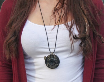 Vintage Camera Lens Pendant Necklace - Gift For Wife - Eco-friendly upcycled Statement Jewelry - gift for her - handmade steampunk jewelry