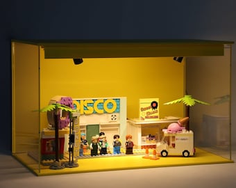 BTS lego figure display case LED / spotlight