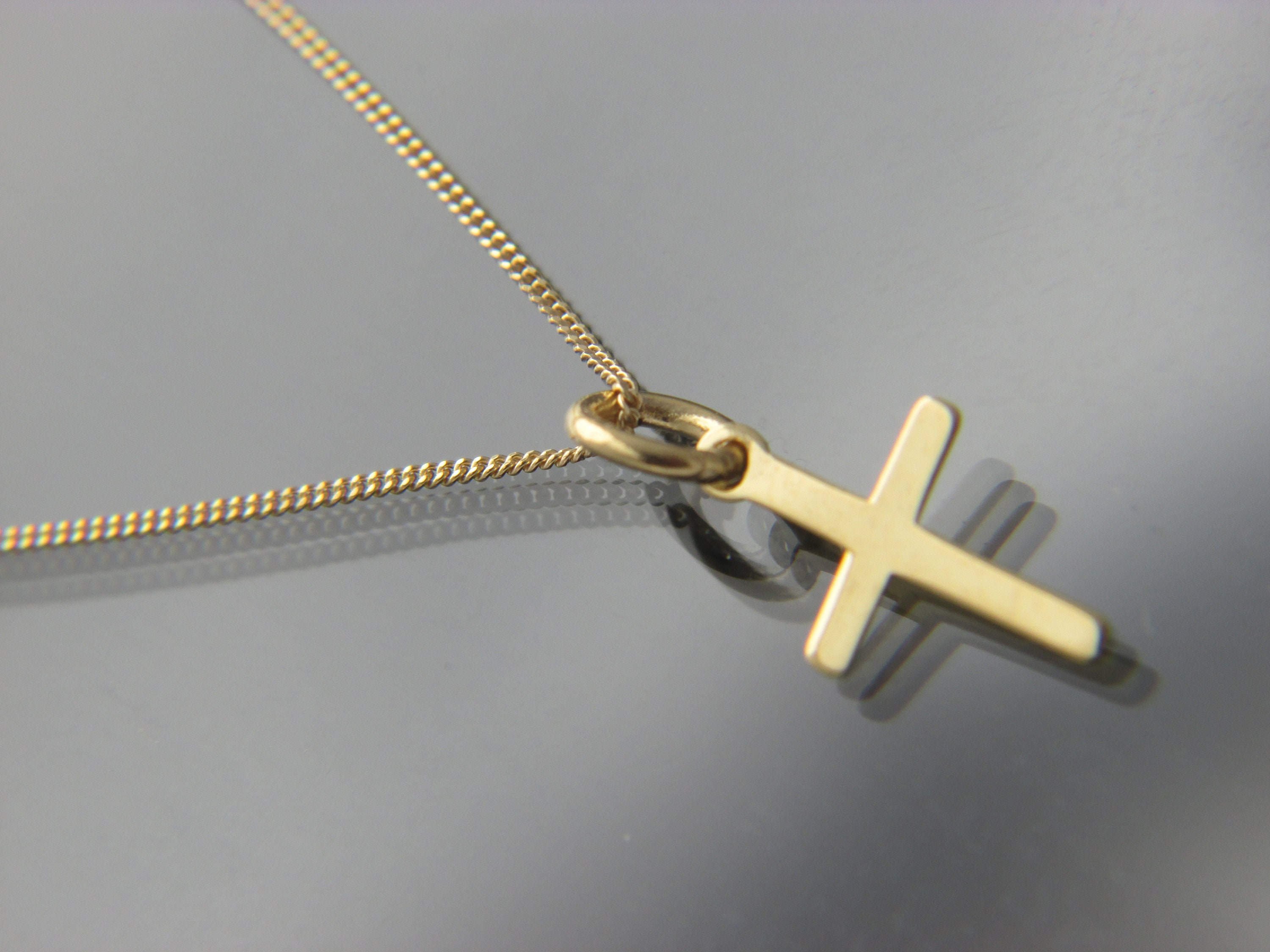 Mens Stainless Steel Cross Pendant Necklace With 24" Round Box Chain