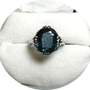 Pretty! Blue-Green INDICOLITE Tourmaline Ring - Vintage 14k White Gold Mtg.