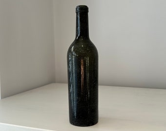 dunkelgrüne antike schlichte Wein trinken Alkohol Glasflasche - Retro Vitrinenstück