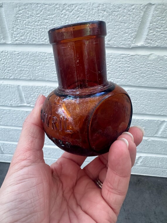 Vintage 4 OZ Bovril Limited Dark Amber Advertising Glass Bottle