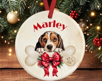 Adorno navideño personalizado de beagle: adorno de cerámica para perro, adorno de recuerdo personalizado de beagle para amantes de los perros.