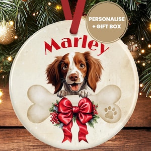 Personalised Irish Red and White Setter Christmas Decoration – Ceramic Dog Ornament Gift – Custom Keepsake Bauble for Dog Lovers